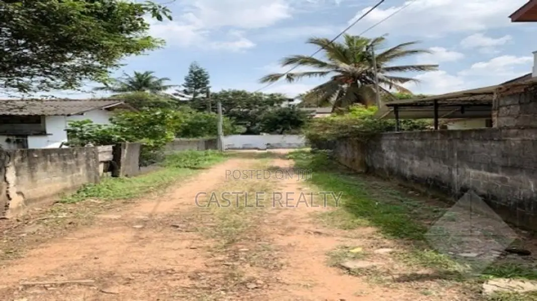 Bare land for sale in Piliyandala