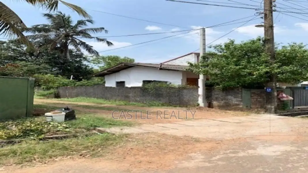 Bare land for sale in Piliyandala