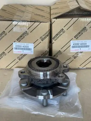Toyota Harrier Front Wheel Hub (AVU65)