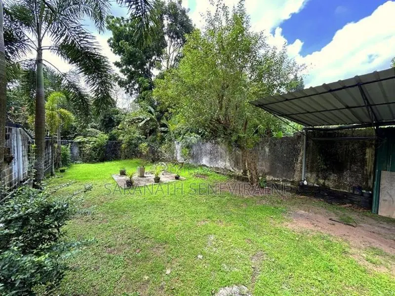 Land in Kottawa Siddamulla -20 Feet Access And Walking Distance 255 Rd