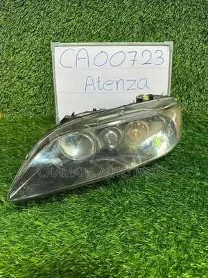 Mazda Atenza (2002) Head Light