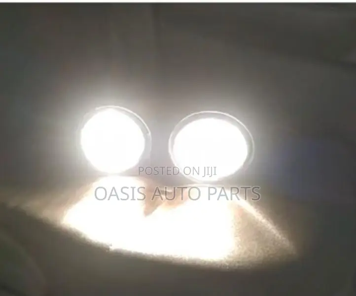 Toyota Aqua Replacement Fog Lamps (Halogen Glass Lens 55watt)