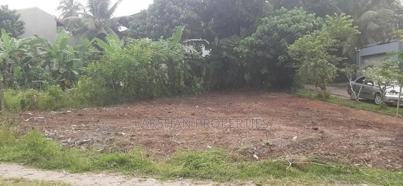Land For Sale In Maharagama Arewwala