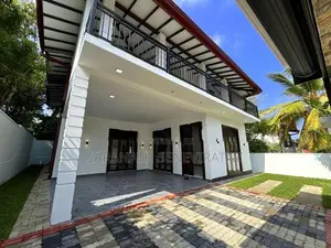 Brand-New Luxury House With NO BLIND WALLS - Piliyandala Gorakapitiya