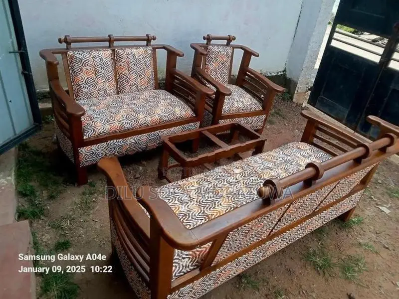 New 3.2.1 Cusion Sofa Set