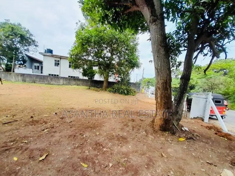 (AFA864) 36 Perches Commercial Valuable Land For Sale In Nugegoda