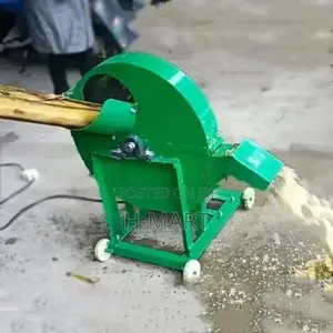 කෙසෙල් ගස් කැබලි කරන යන්ත්‍රය ( Banana Tree Shredder )