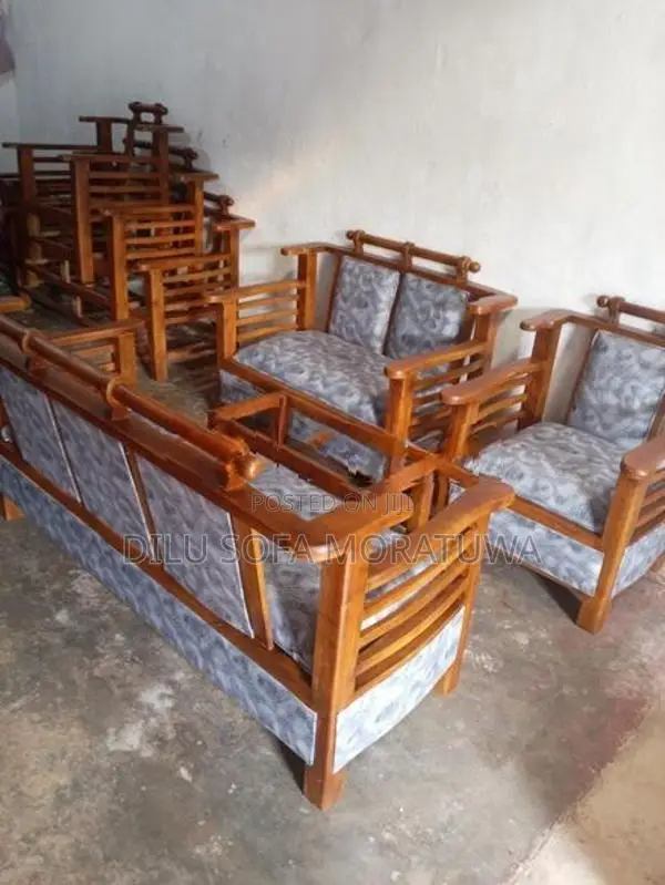 Cusion Sofa