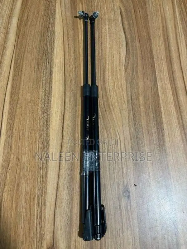 Nissan X Trail T31 Dicky Door Shocks Set