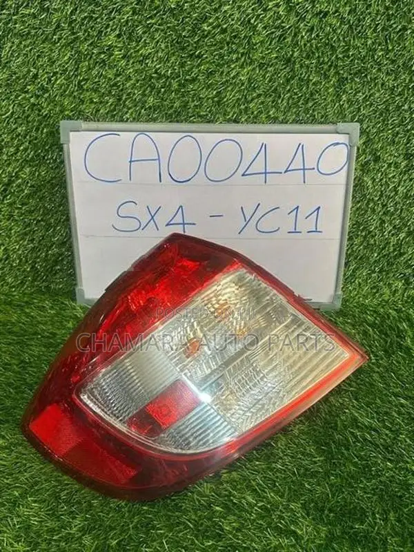 Suzuki SX4 (YC-11) Tail Lamp