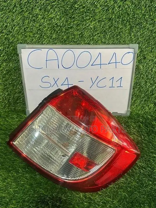 Suzuki SX4 (YC-11) Tail Lamp