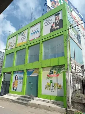 Building for sale in Peliyagoda