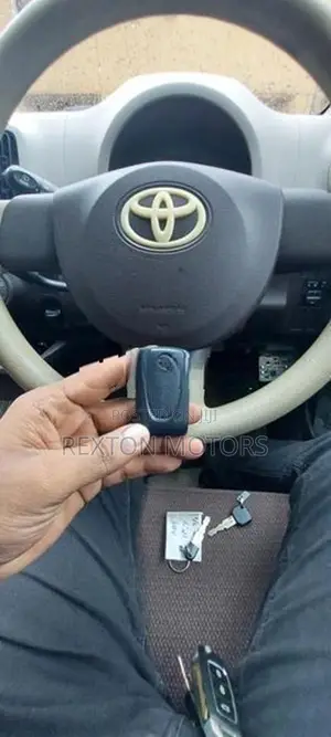 Toyota Passo Smart Key
