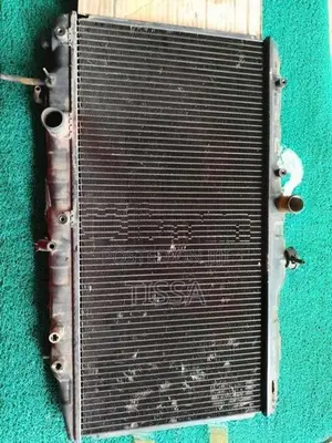 Toyota Corolla AT170 Radiator