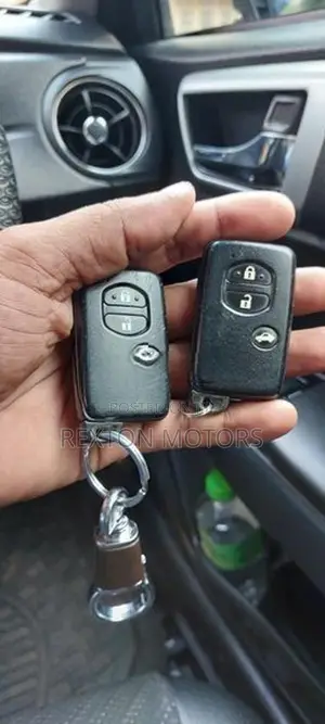 Toyota Axio Smart Key