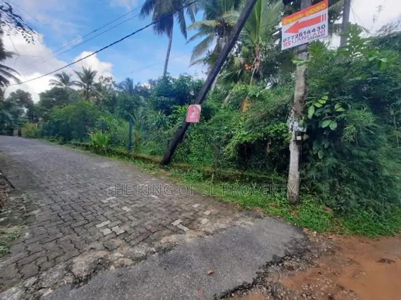 House for Sale in Kaduwela