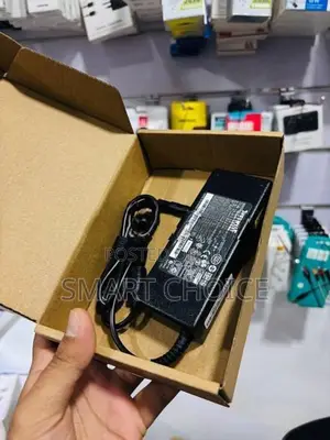 Toshiba 19V 4.74A Laptop Charger Adapter