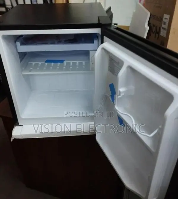 Haier Mini Fridge
