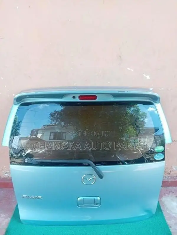 Suzuki WagonR (MH-44S) Dicky Door