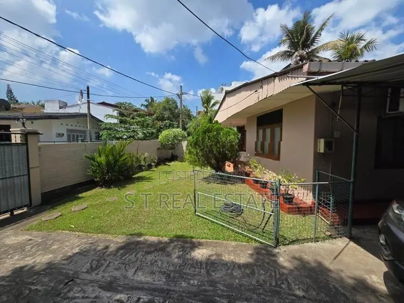 20P Land & Single Story House For Sale In Ethul Kotte