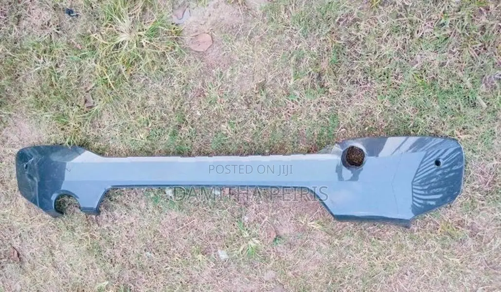 Bmw x1 Rear Buffer Garnish