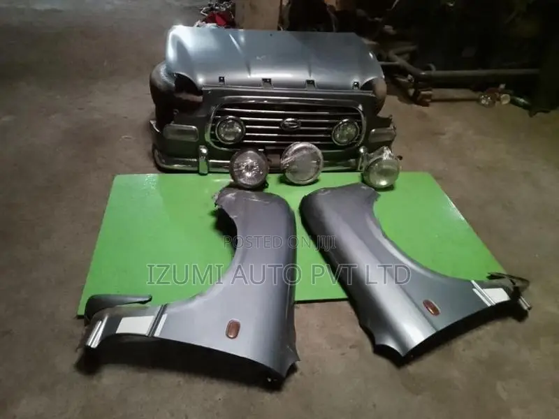 Daihatsu Mira Gino Front Set