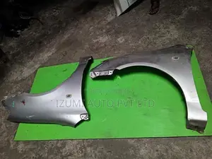 Toyota Runx Fender Set