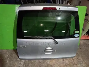 Mitsubishi EK Wagon dicky door
