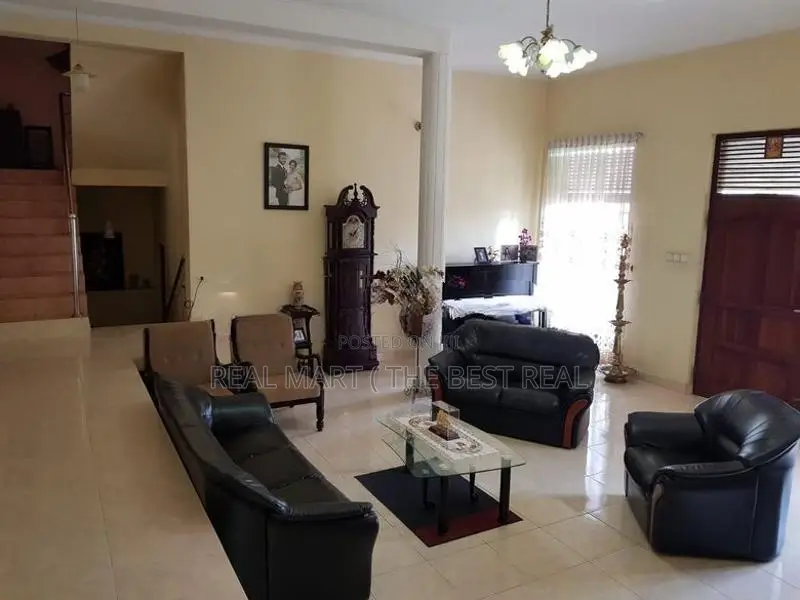 Kundasale : 4BR Fully Luxury House for Sale in Pallekelle