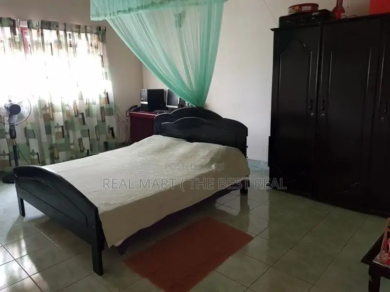 Kundasale : 4BR Fully Luxury House for Sale in Pallekelle