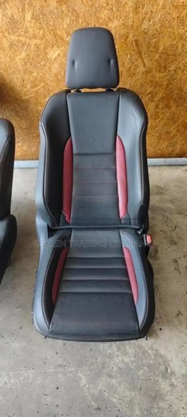 Lexus NX300H F Sport Seat Set