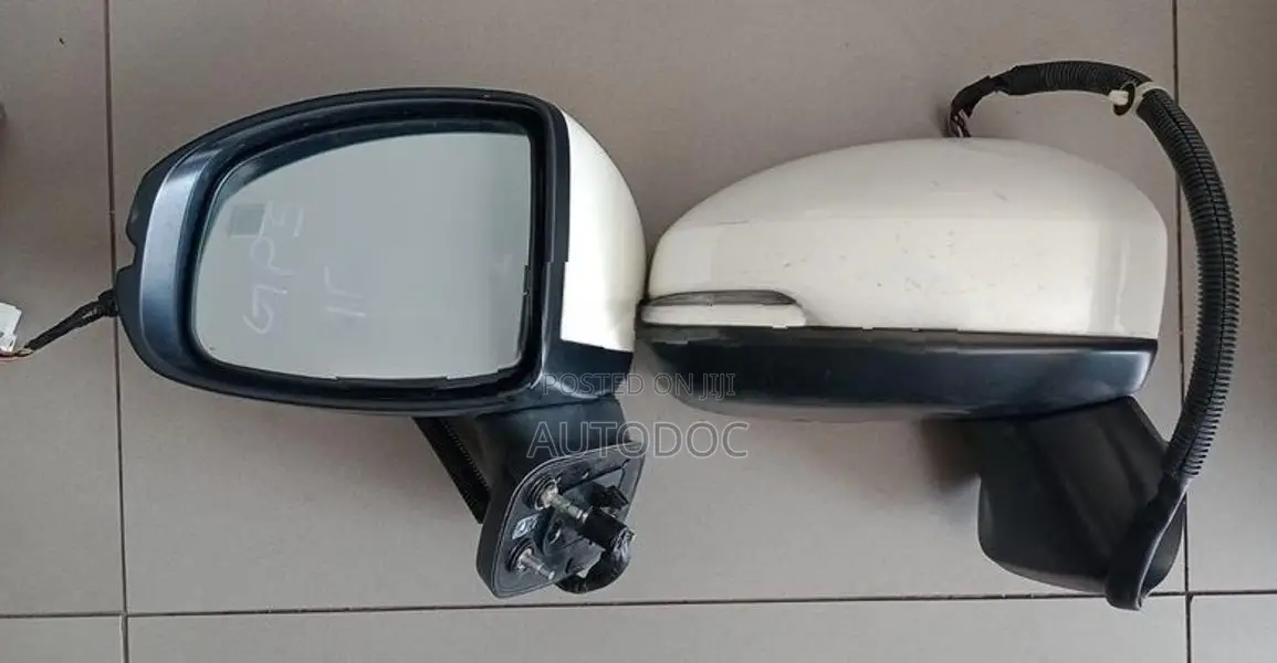 Honda Vezel 2025 GP5 Side Mirror with Lens