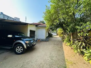 (IP601) 43P Land with House for Sale in Pirivena Road, Mount Lavinia