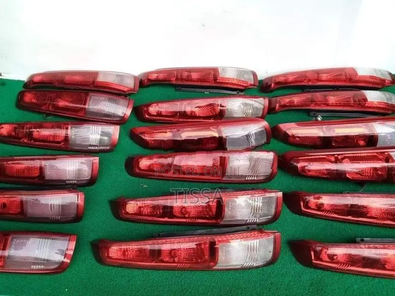 Nissan X Trail T30 Tail Light
