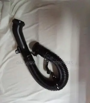 Toyota Corolla 141 Air Cleaner Hose