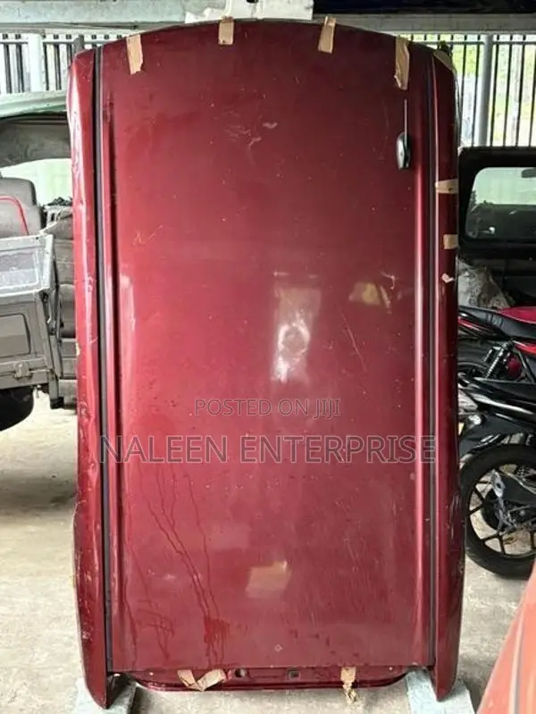 Toyota Tank Roomy Roof Cut
