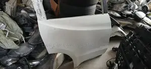 Honda Vezel Door