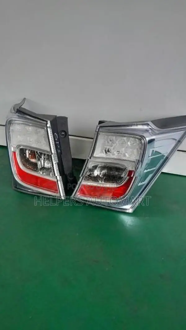 Honda Freed GP3 Tail Light