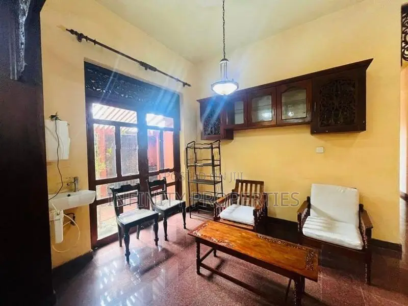 (AF995) A beautiful two storied Villa Sale At Battaramulla