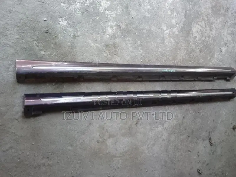 Daihatsu Mira Custom L275 Side Skirting Set