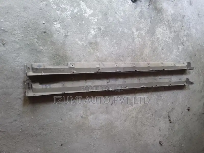 Daihatsu Mira Custom L275 Side Skirting Set