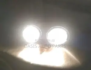 Toyota Axio Replacement Fog Lamps (Halogen Glass Lens 55watt)