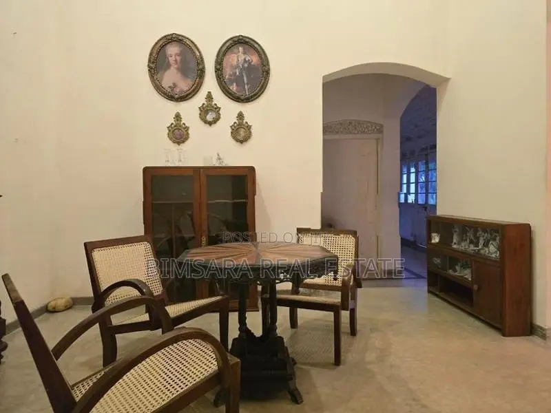 5 BR Colonial Type House More than A 100 Years Old for Rent in Panadur