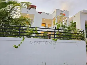Super Luxury Modern House with 16 Perch Land For Sale in Negombo