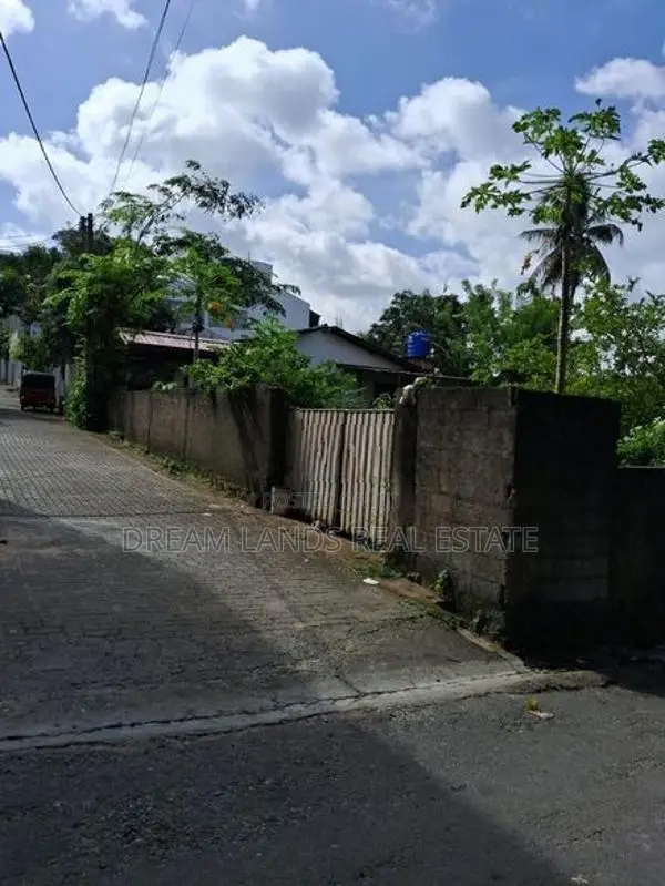 Land for Sale in Nugegoda (SP508)