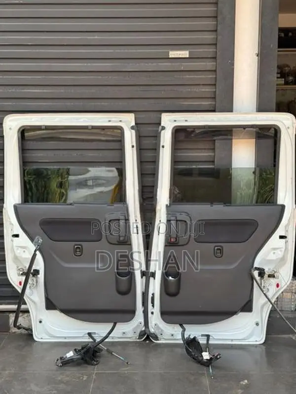 Suzuki Spacia Mk42s Custom Side Power Door