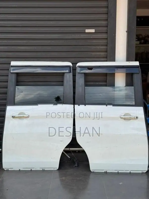 Suzuki Spacia Mk42s Custom Side Power Door