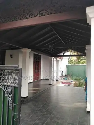4 Bed Modern House for Sale in Welisara Katunayake
