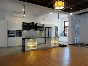 Luxurious House Sale in Battaraamulla