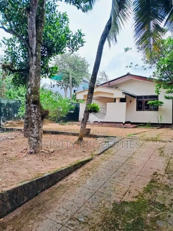 (AFA45) 20 P Property Sale At Desinghe Road Pelawatha Battramulla